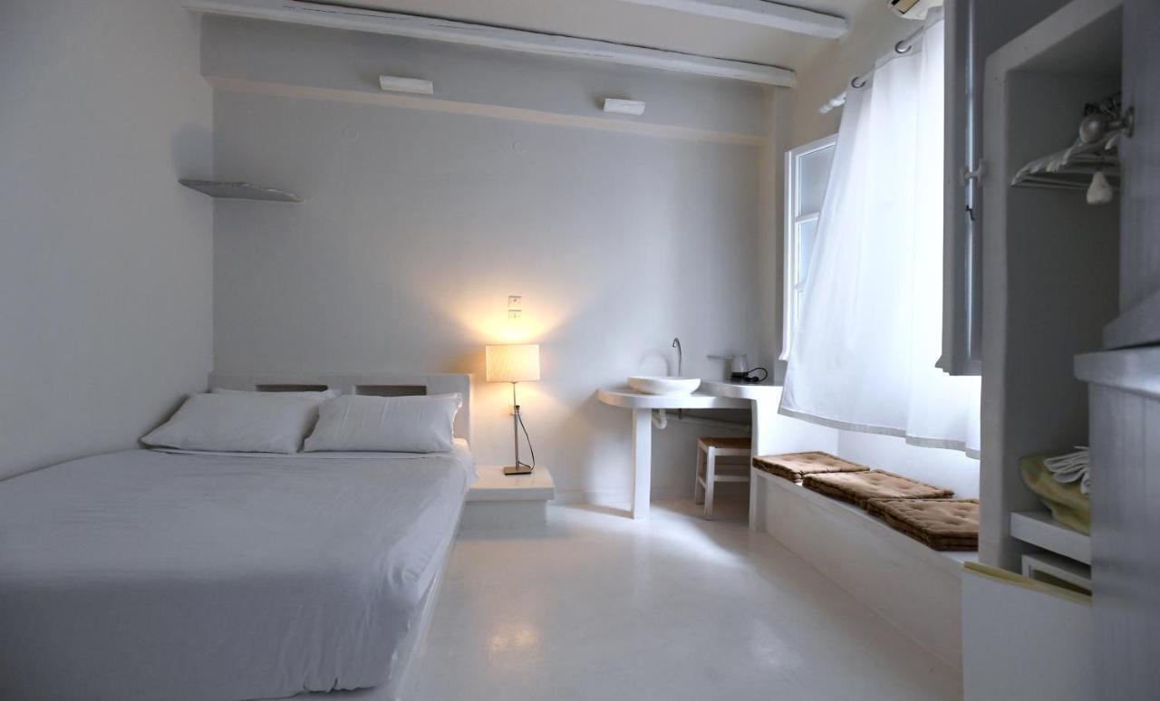 Lucas Rooms Tinos ภายนอก รูปภาพ